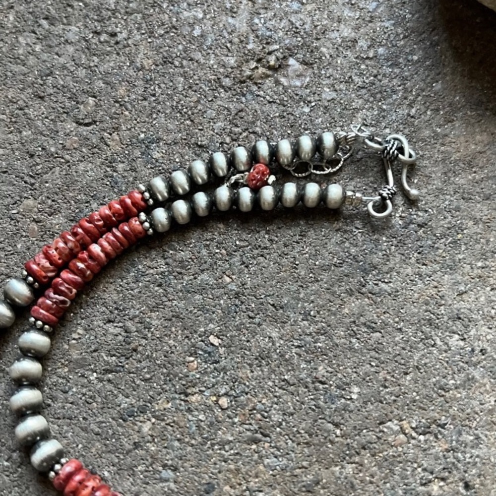 Sterling Silver Red Spiny Oyster W Pearls Bead Necklace. 18 inch - Picture 8 of 12